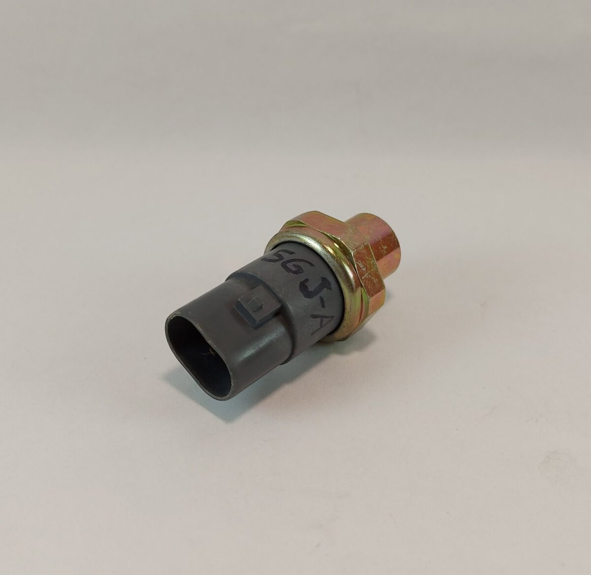 PRESOSTATO RENAULT CLIO TRIFUNCIÓN 4 PIN - Imagen 2