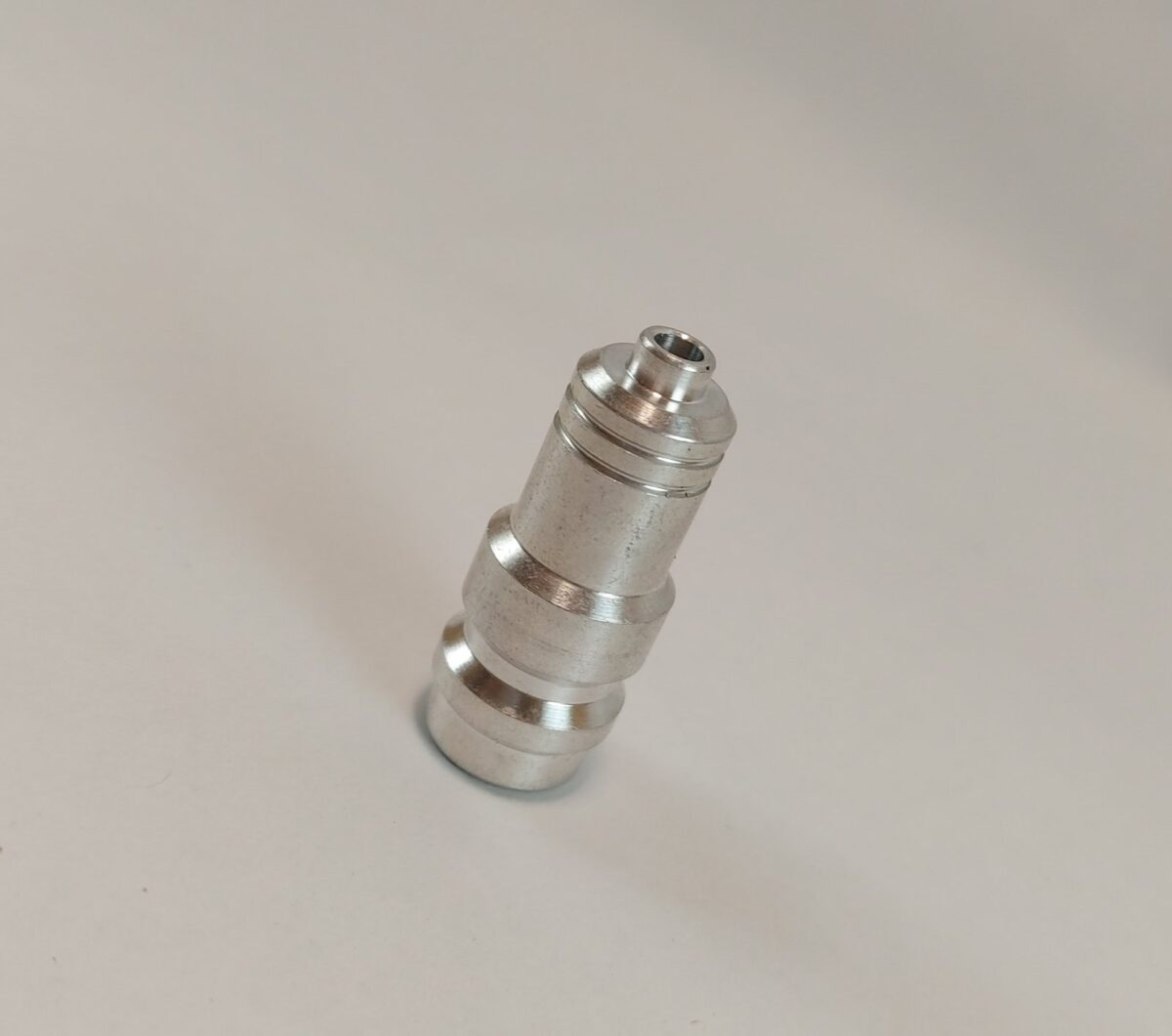 VALVULA DE SERVICIO R134  PARA SOLDAR DE ALUMINIO - Imagen 2