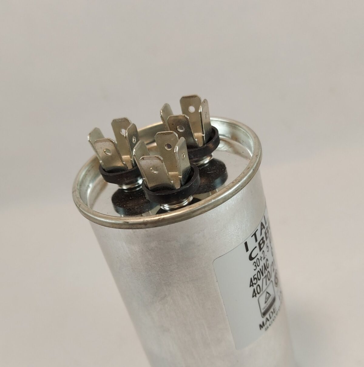 Capacitor Dual 30+2,5µF 440V - Imagen 3
