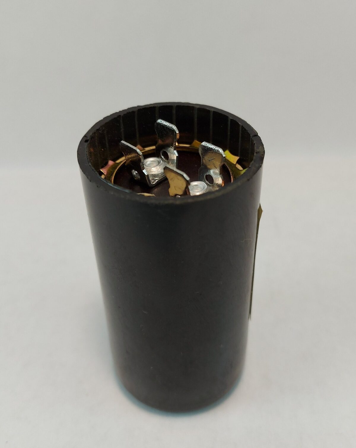 Capacitor de arranque 190-210µF 110V - Imagen 2