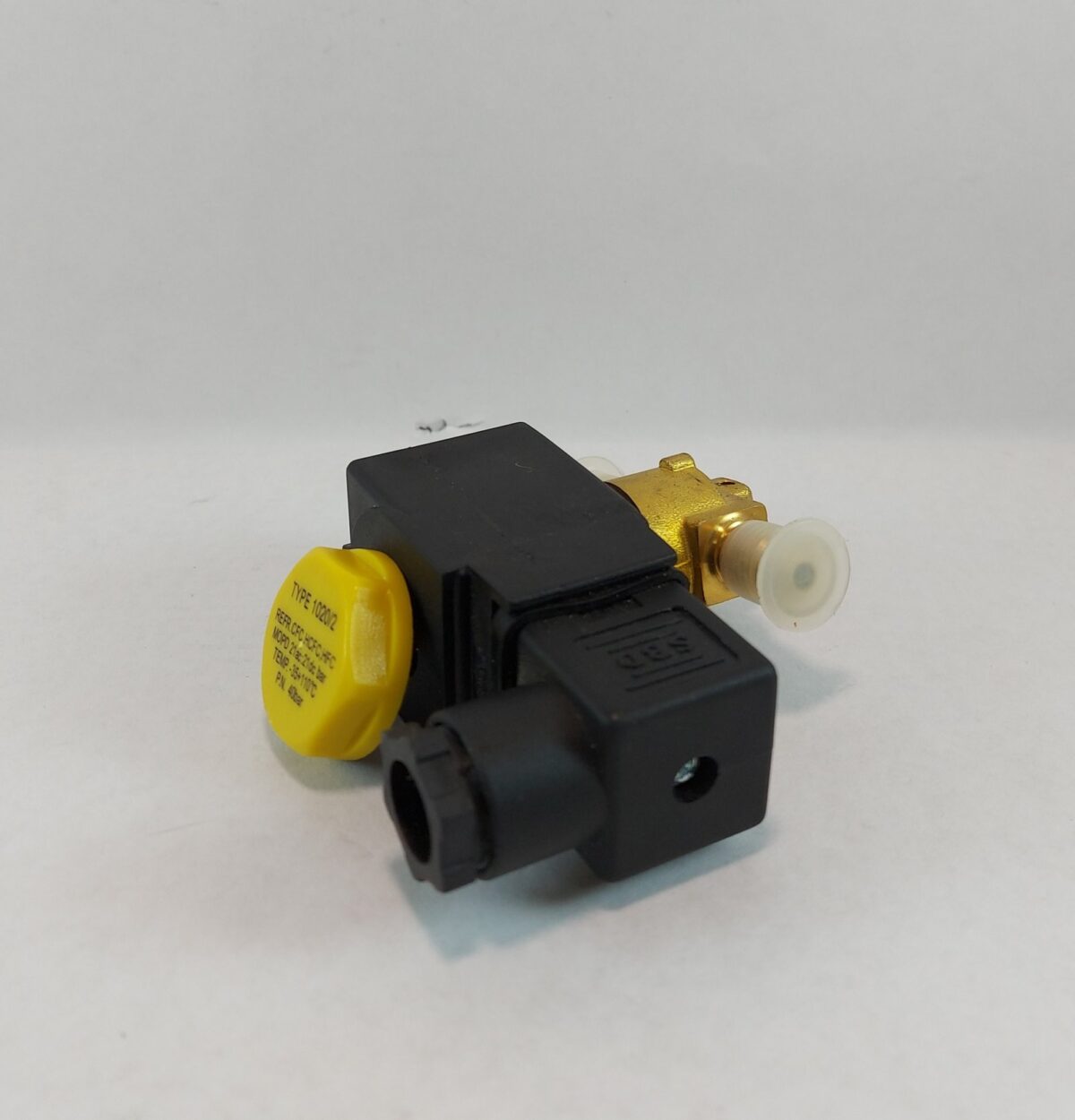 VALVULA SOLENOIDE 1/4" FLARE - Imagen 4
