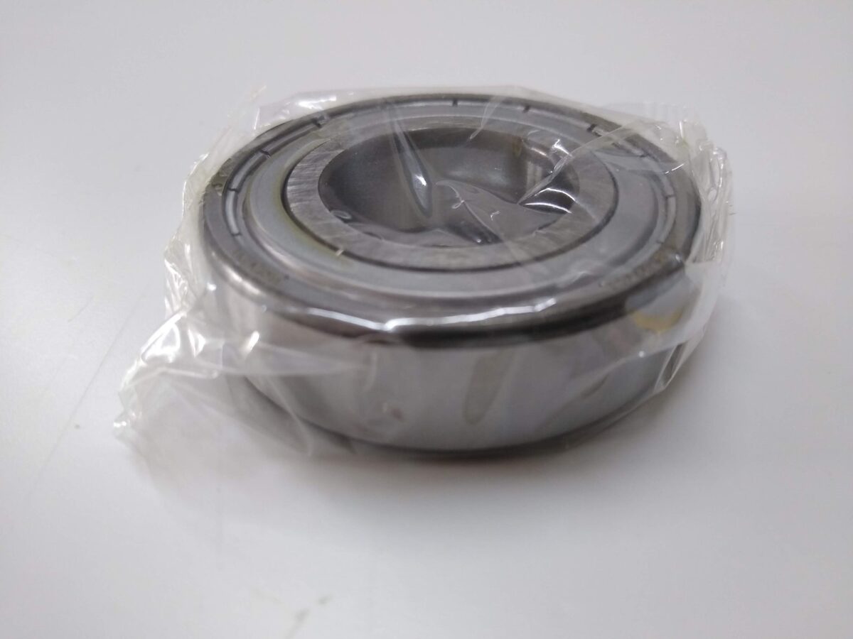 Rodamiento 6205 SKF - Imagen 1