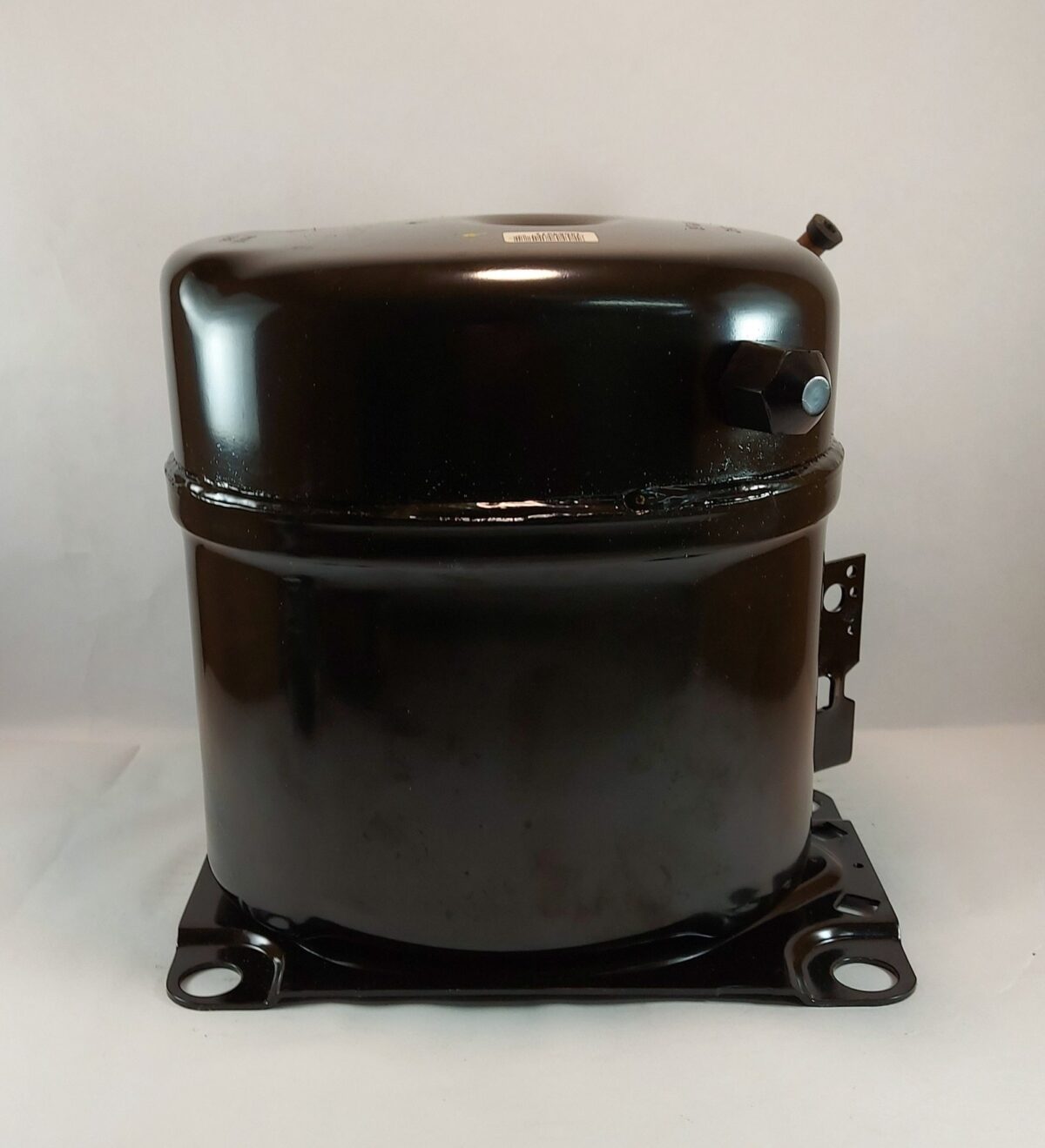 Compresor Tecumseh AKM19ES/TYA9455EKS 3/4HP R22 - Imagen 4
