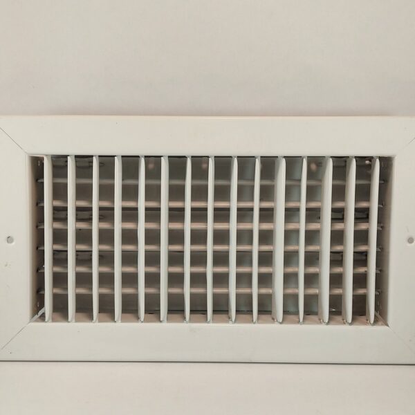 Rejilla rectangular ventilación 30cm x 15cm