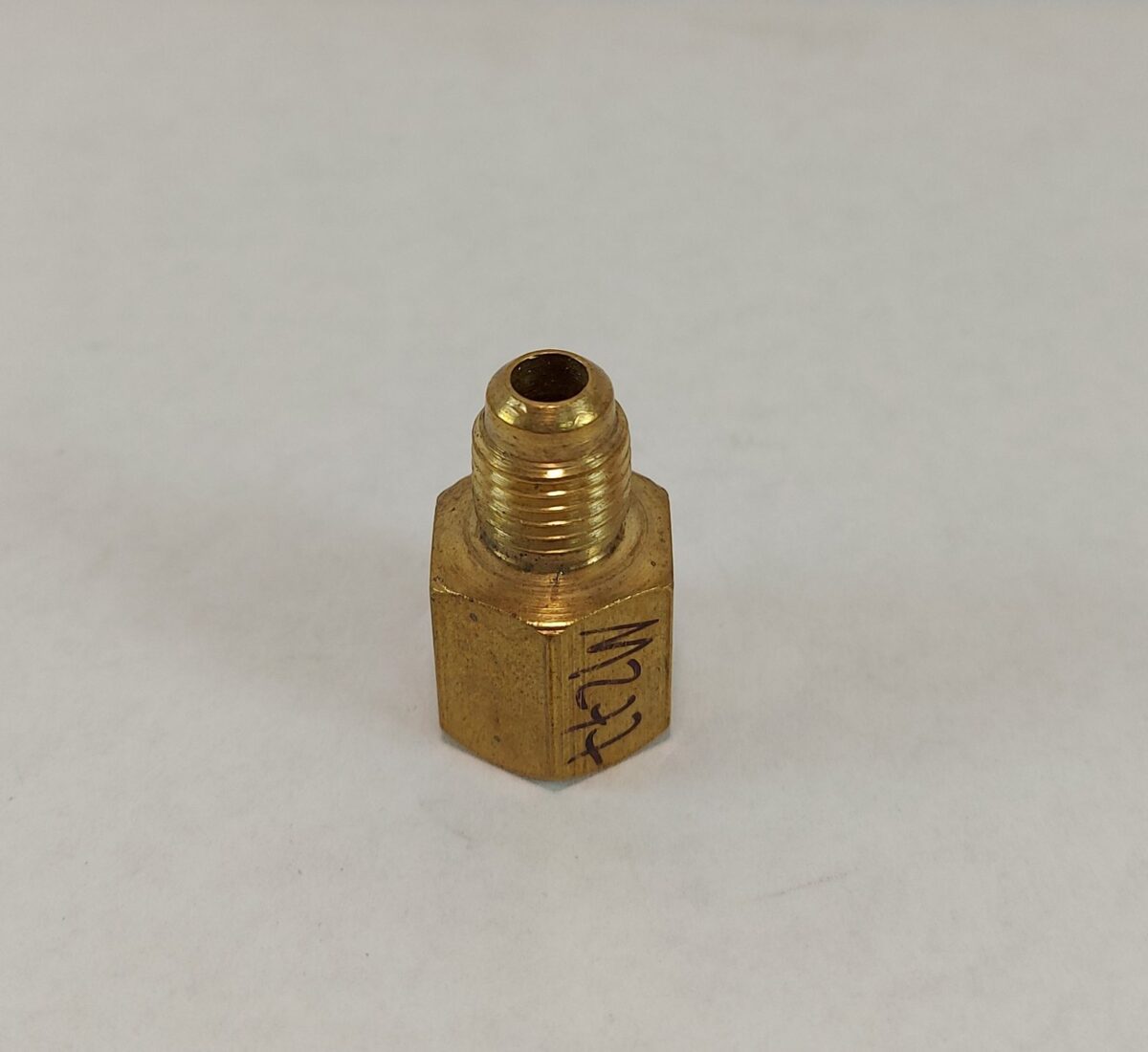 ADAPTADOR 1/4 FM X 14 mm HEMBRA - Imagen 1