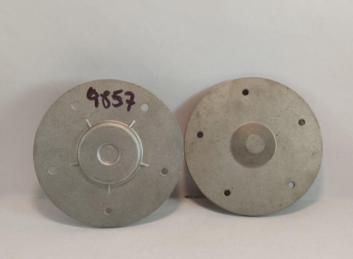 CONJUNTO BRIDA Y EJE TIPO WH 050 C/MUESCA C/TORNILLO - Imagen 1