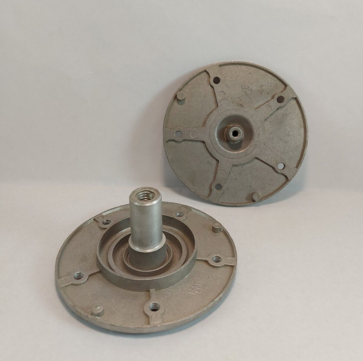 CONJUNTO BRIDA Y EJE TIPO WH 050 C/MUESCA C/TORNILLO - Imagen 2