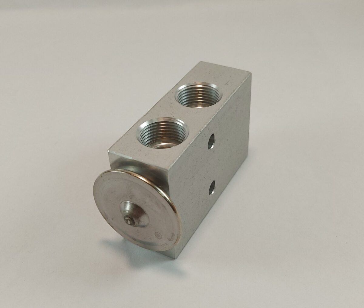 Valvula Block Universal 2,0 Tn. - Imagen 2