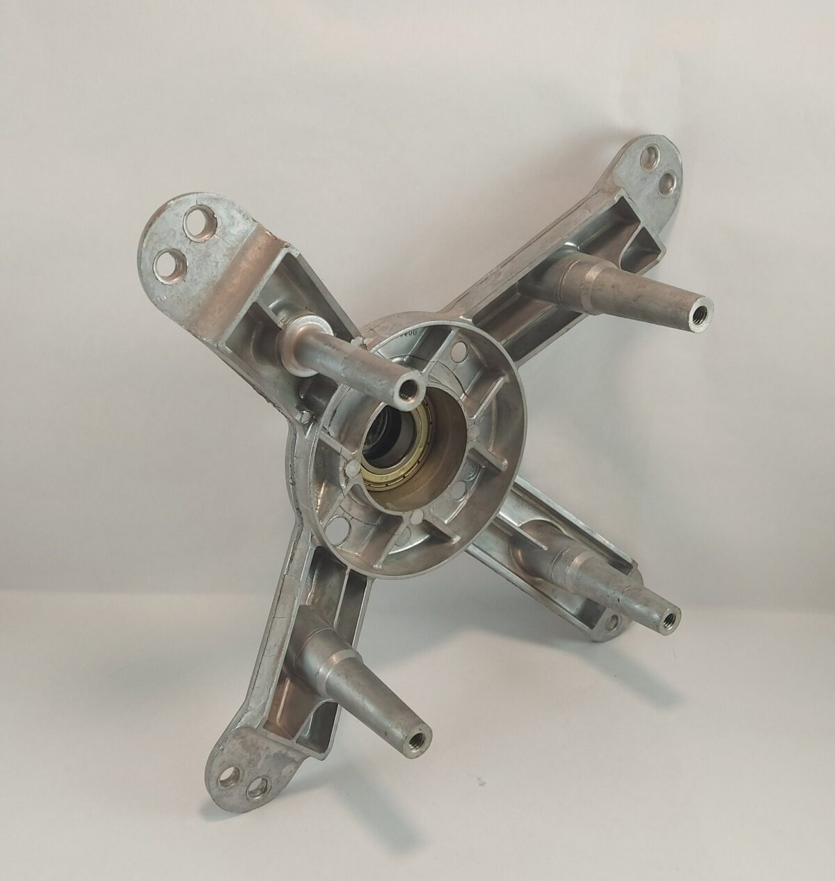 Soporte tanque con rodamiento Whirlpool AWR680/3 - Imagen 2