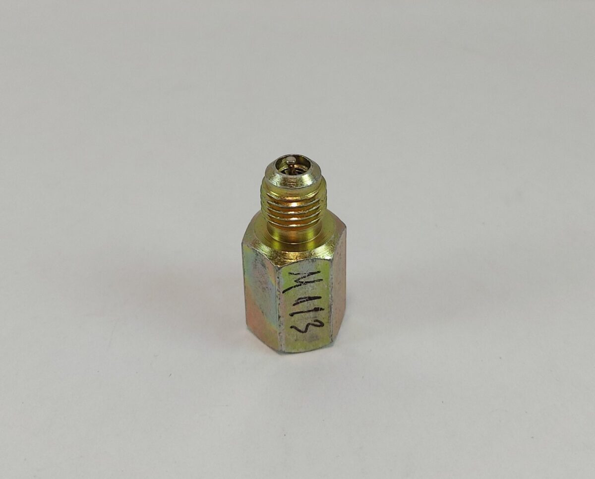 Adaptador para lata R134 de 340grs - Imagen 1