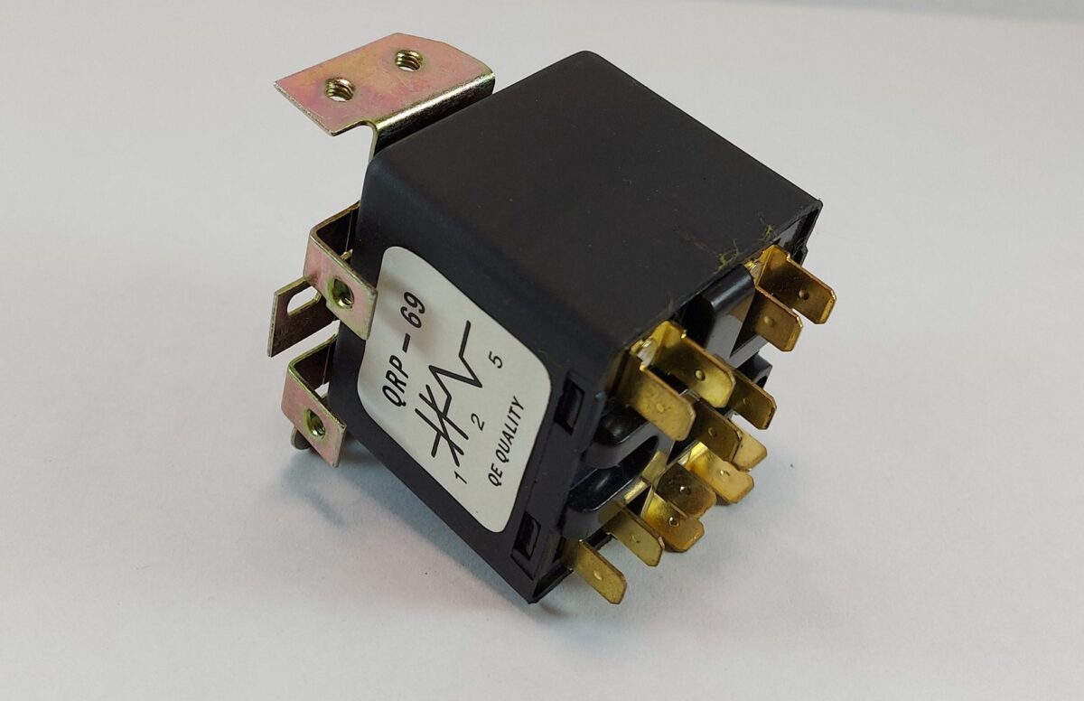 RELAY VOLTIMÉTRICO 1/3 A 2 1/2HP - Imagen 2