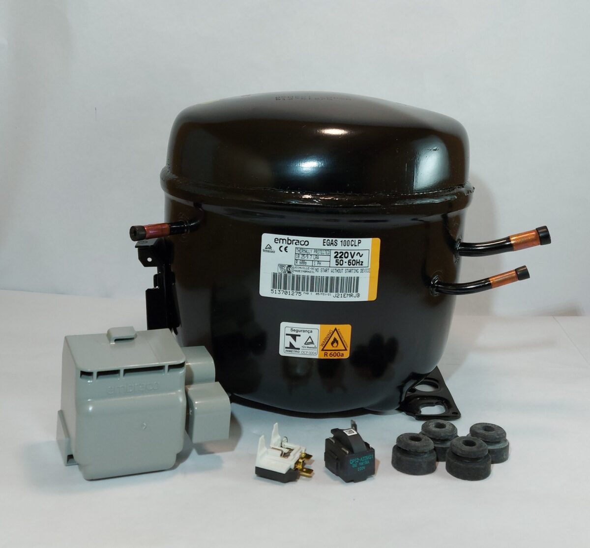 Compresor Embraco EGAS100CLP R600a 1/3HP 220V - Imagen 1
