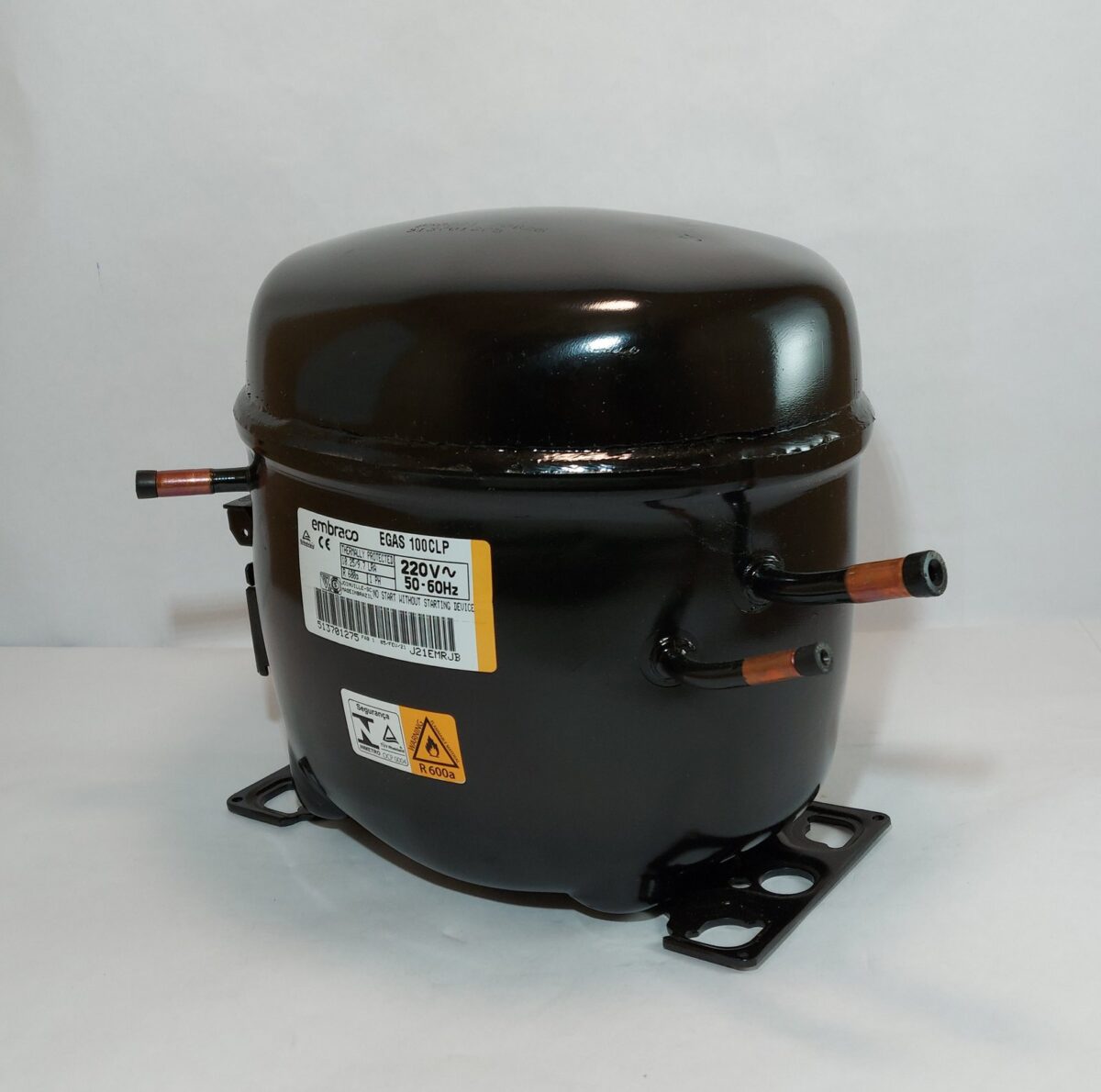 Compresor Embraco EGAS100CLP R600a 1/3HP 220V - Imagen 3