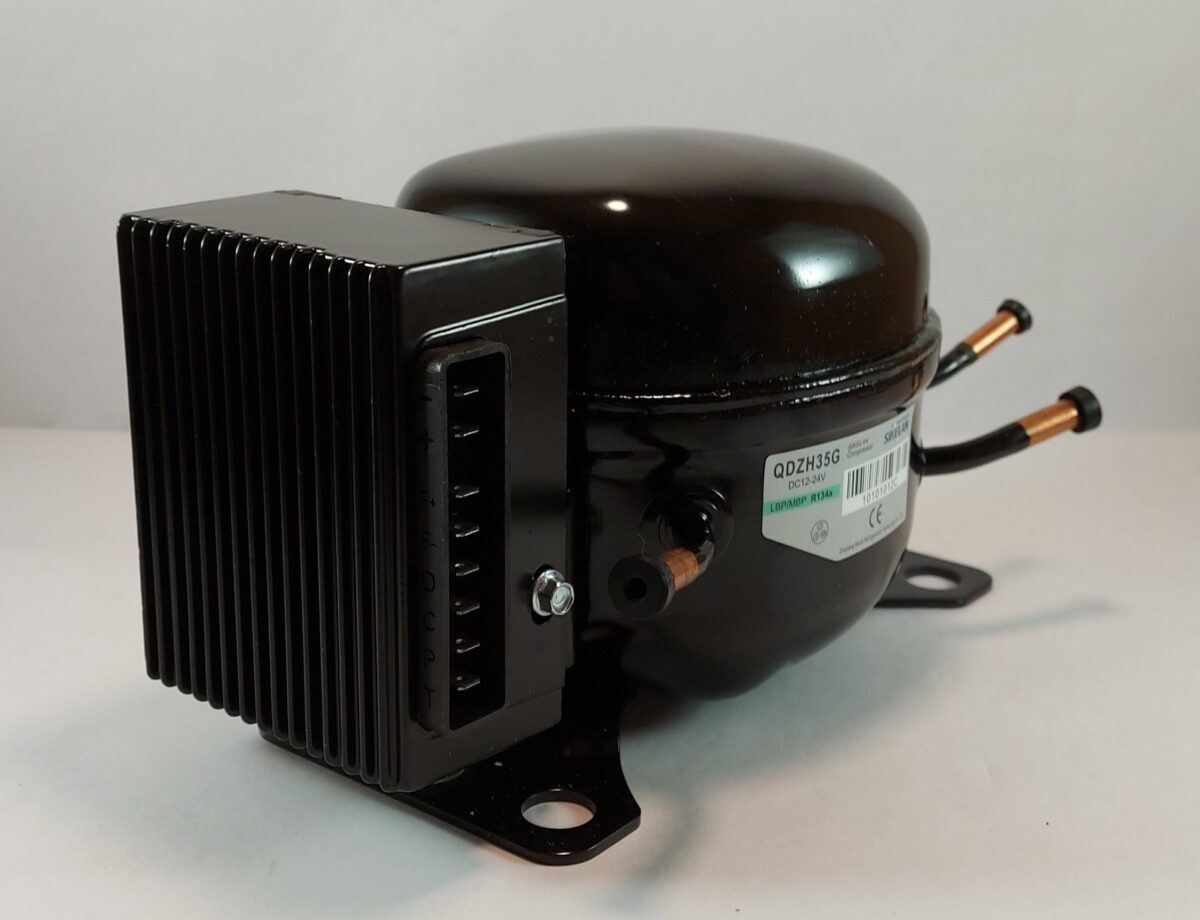 Compresor Sikelan QDZH35G 12/24V R134 1/10HP - Imagen 3