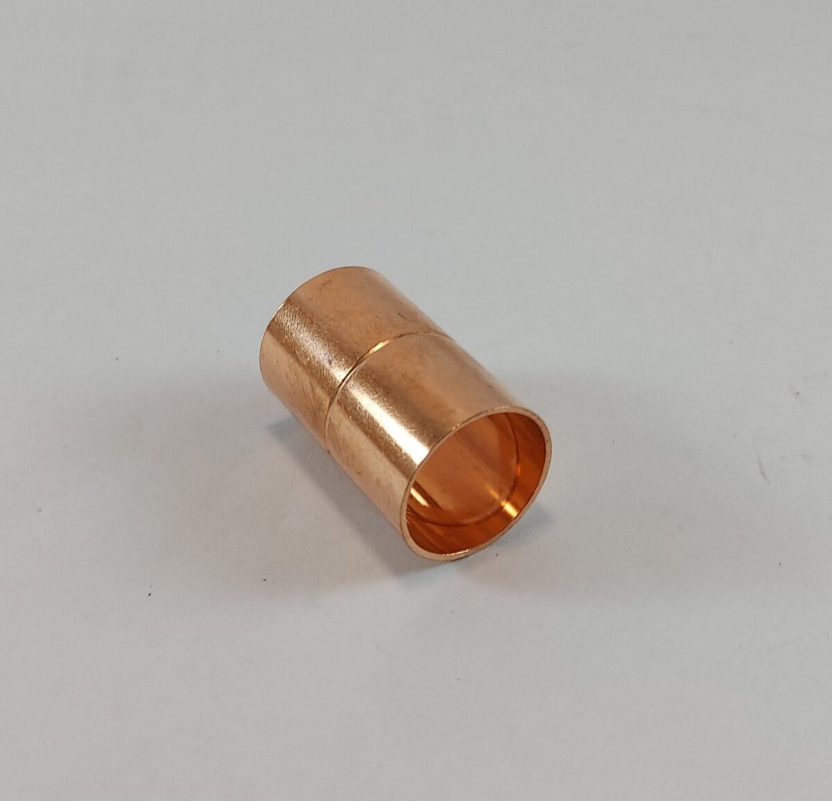 Cupla unión doble 3/4" de cobre para soldar - Imagen 2