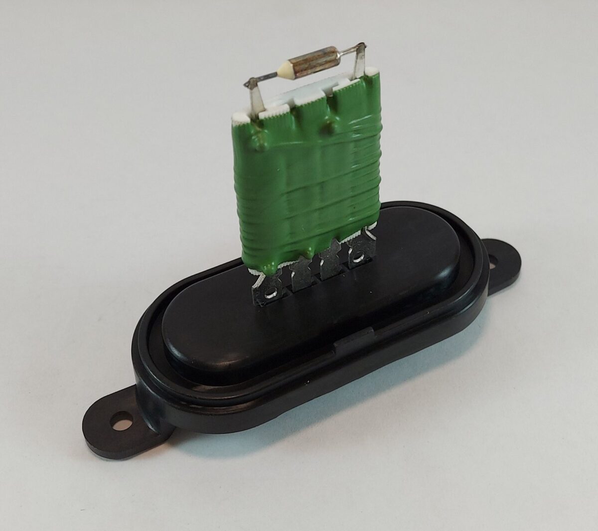 Resistor variador V.W. Transporter T5/Amarok 2010-2011/Touareg 2003> (4 PIN) - Imagen 1