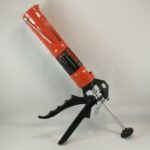 Pistola para silicona 9"