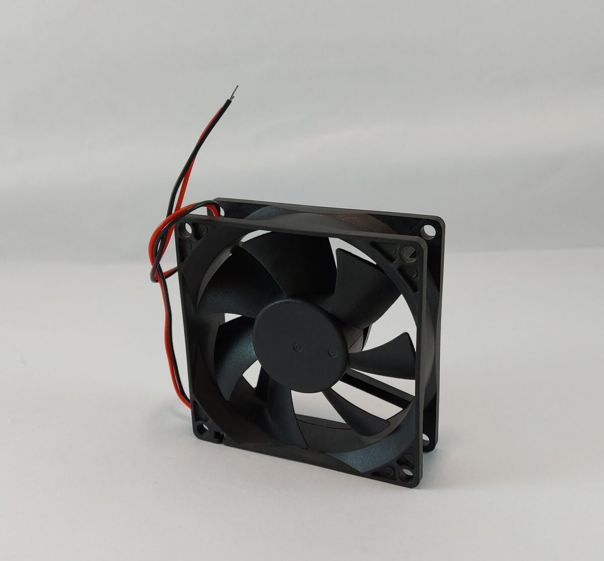 Forzador 24VDC 80X80X25 mm - Buje - Imagen 2