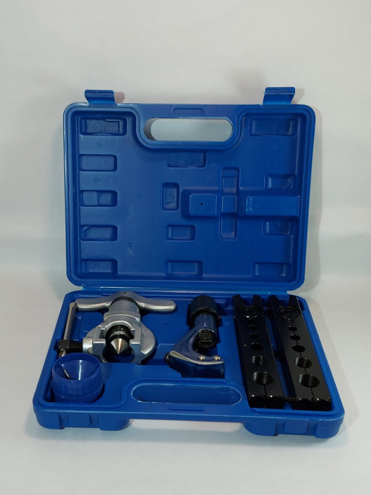 Caja de Herramientas CT-808 (Pestañadora + Cortadora) - Imagen 1