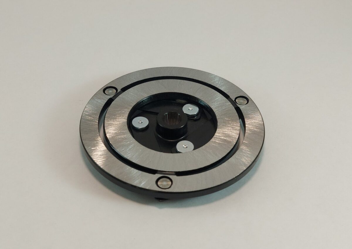 Tapa Embrague Compresor Spin Ónix Prisma CVC estriado 94x3 mm - Imagen 2