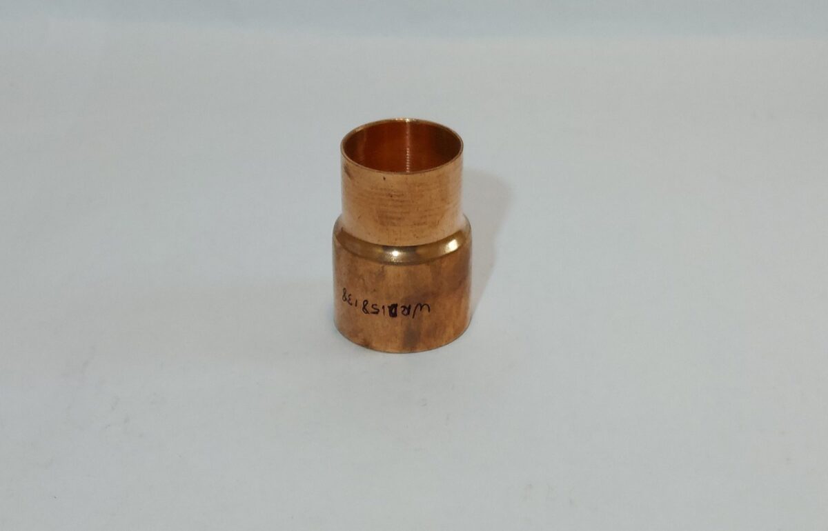 Unión reducción de cobre de 1 5/8" a 1 3/8" para soldar - Imagen 1