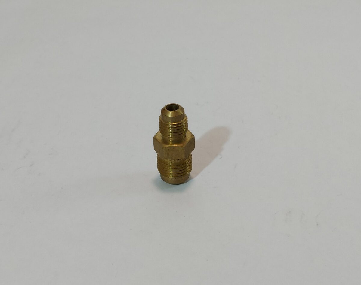 Unión doble reducción 3/8" a 5/16" - Imagen 1