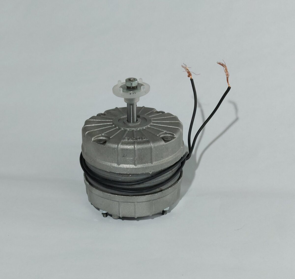 Motor forzador a Rodamientos 250 F C/Base - Imagen 2