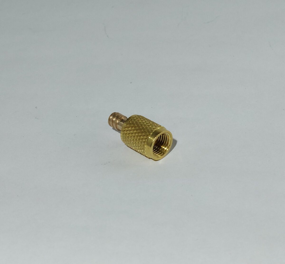 Adaptador jeringa R410 Rosca 5/16" - Imagen 2