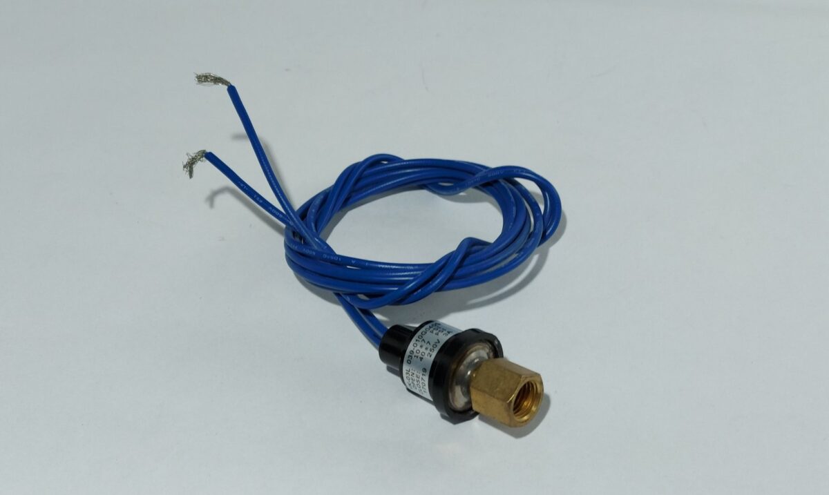 Presostato Encapsulado MG-YK-03L-10G40G Baja 10-40 Psig -1/4"H - Imagen 1