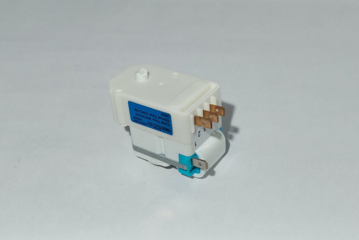 Timer Bluestar  TMDC-625-110V-10A-WR9X480 - Imagen 2