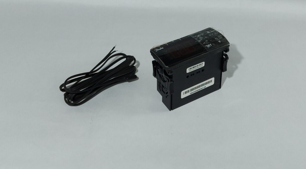 Combistado Danfoss ERC211 080G3263 con accesorios - Imagen 3