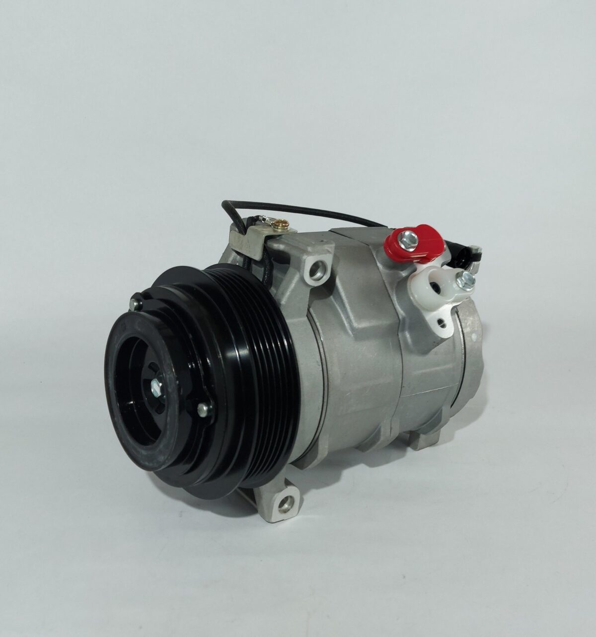 Compresor Mercedes Benz Sprinter 415/515 ND-10S17C 6PK 12v - Imagen 1