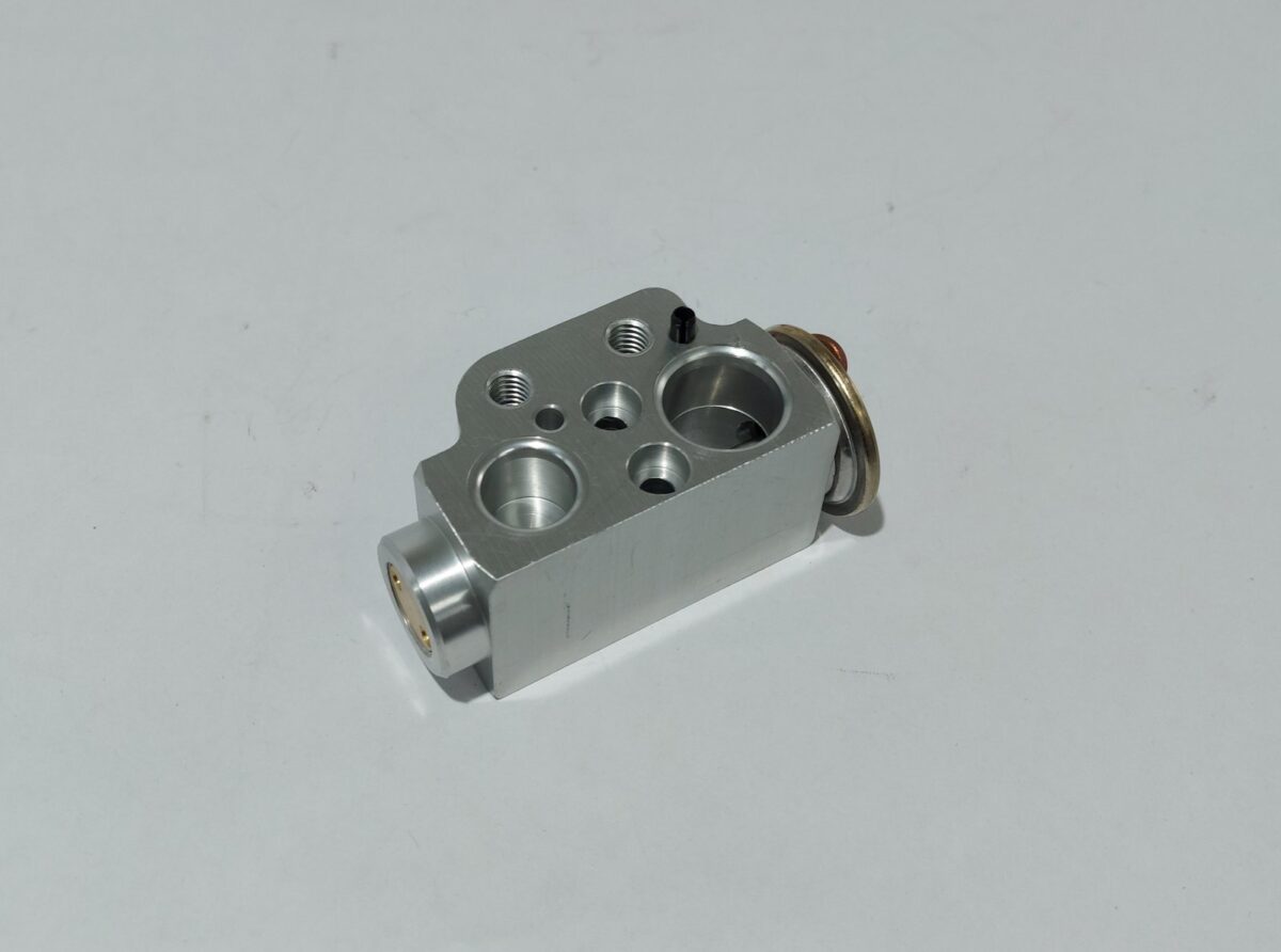 Valvula Block VW Amarok / Touareg - Imagen 2