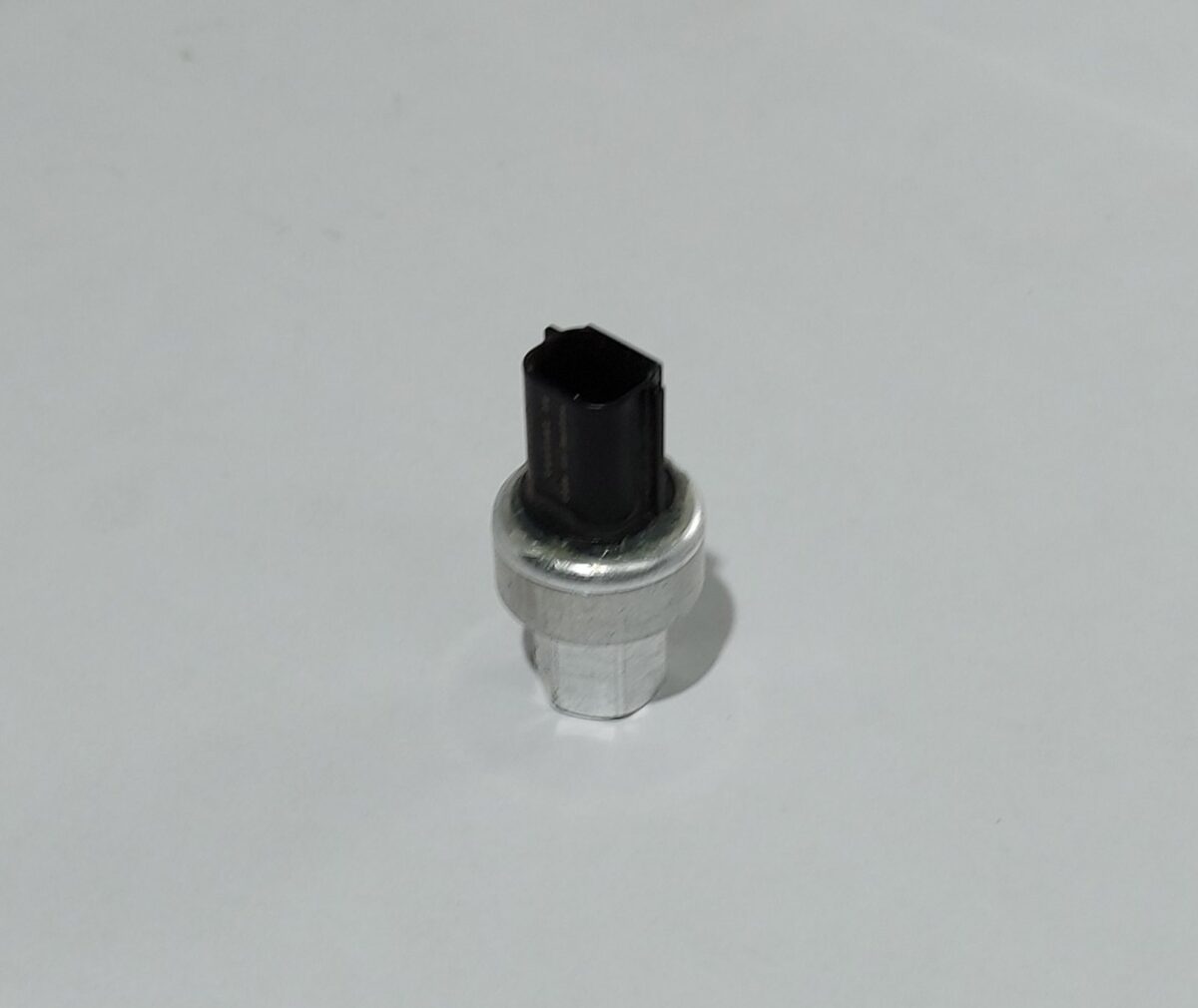 Presostato Ford Fiesta Kinetic/Ecosport Titanium 3 PIN - Imagen 1