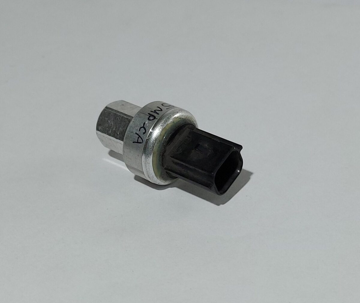 Presostato Ford Fiesta Kinetic/Ecosport Titanium 3 PIN - Imagen 3