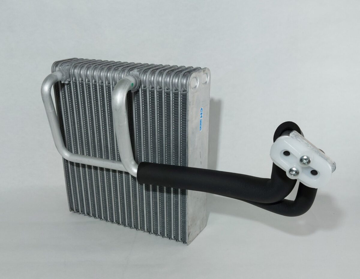 Panel Evaporador Chevrolet Corsa II 235 x 214 x 60 mm - Imagen 1