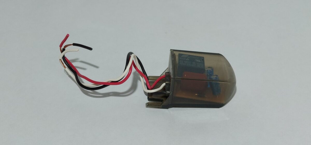 Foto conductor interruptor On/Off - Imagen 2