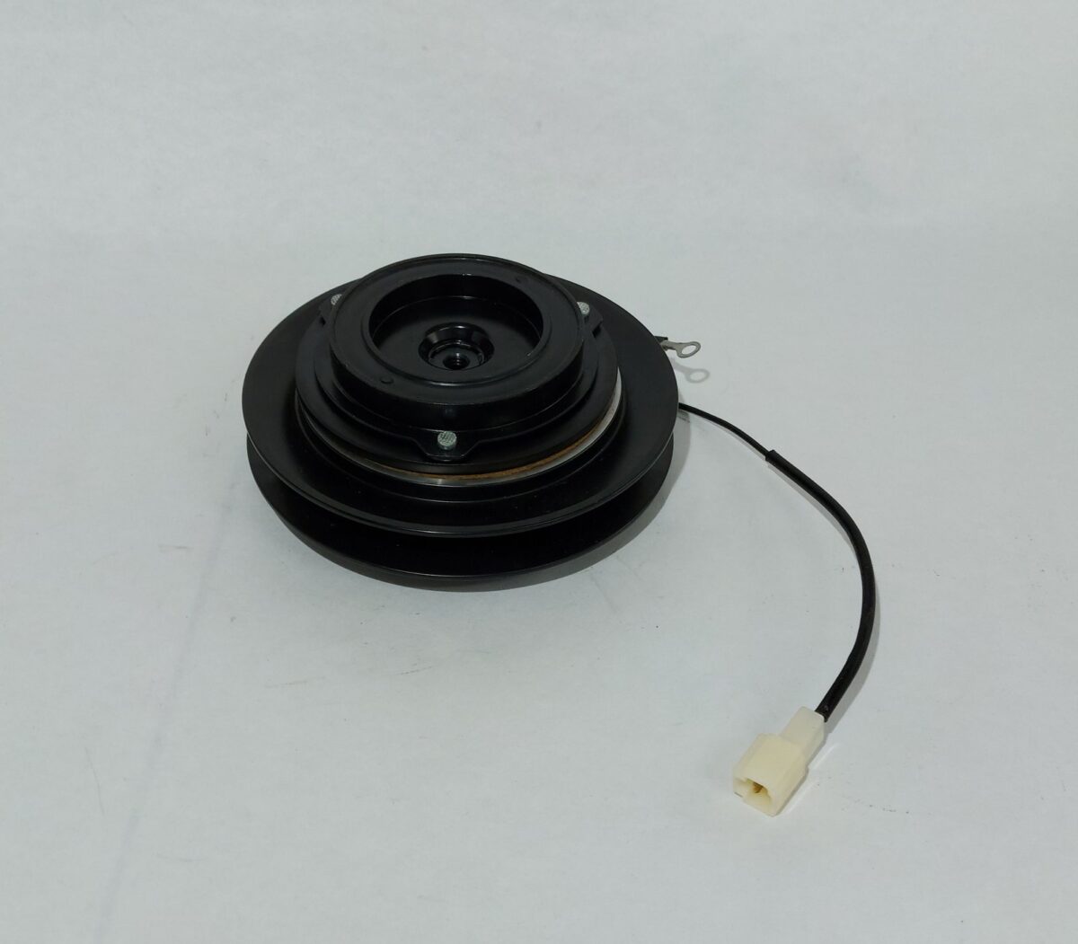 Embrague ND 10P-15 1A 12V Estriado - Imagen 1