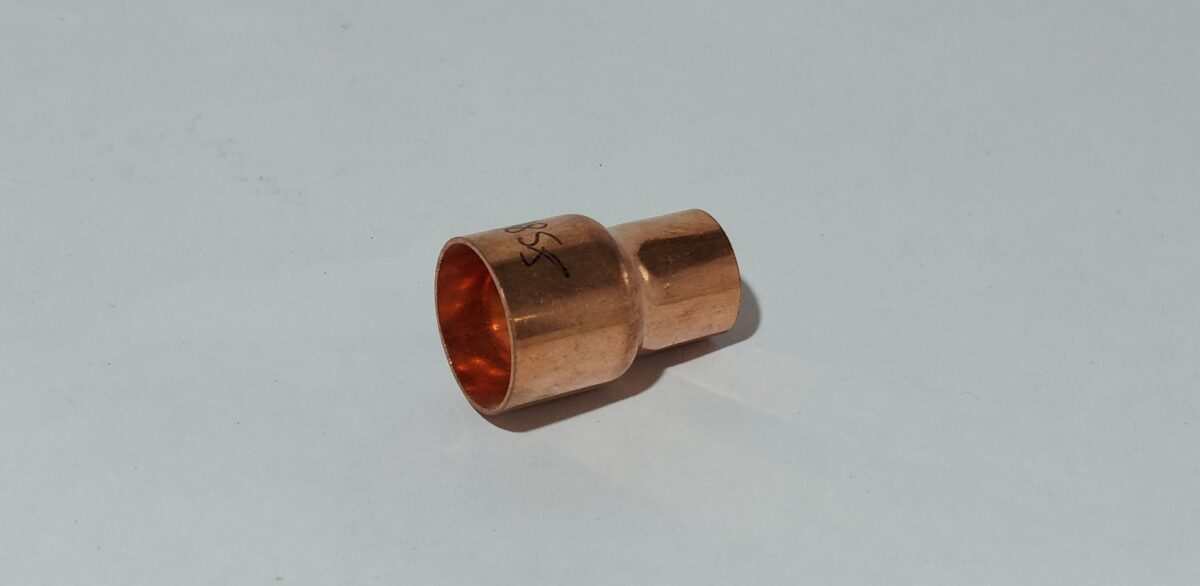 Unión reducción de cobre de 7/8" a 5/8" para soldar - Imagen 2