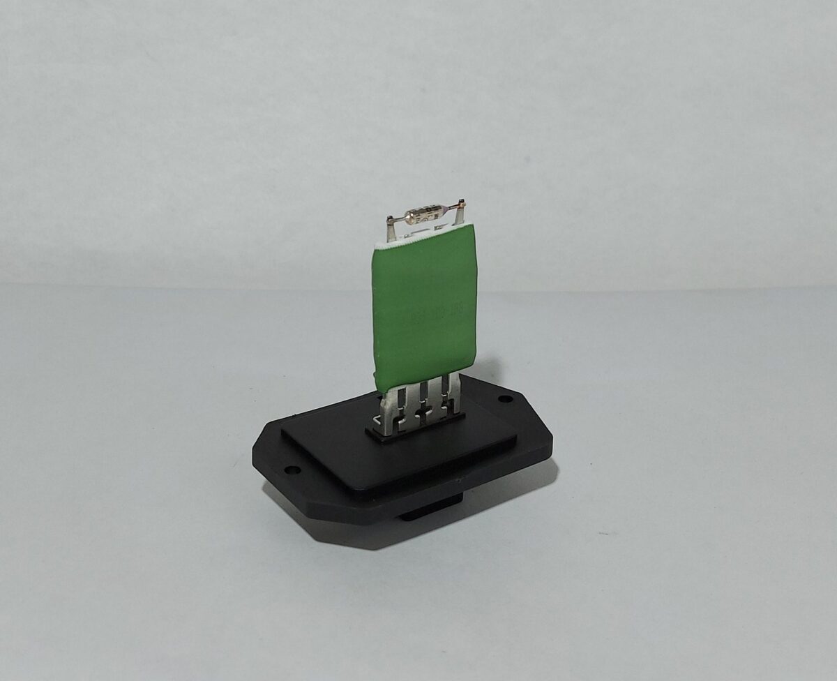 Resistor Toyota Hilux SW 4 05-08 para Forzador (4 PIN) - Imagen 2