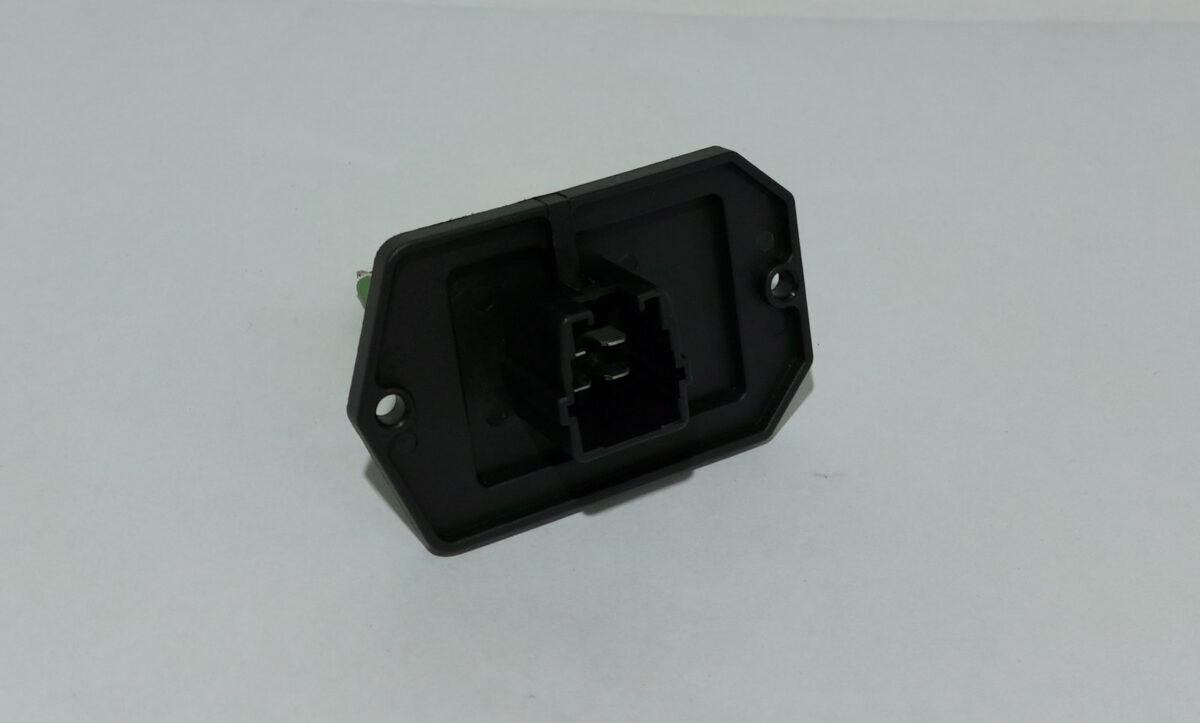 Resistor Toyota Hilux SW 4 05-08 para Forzador (4 PIN) - Imagen 3