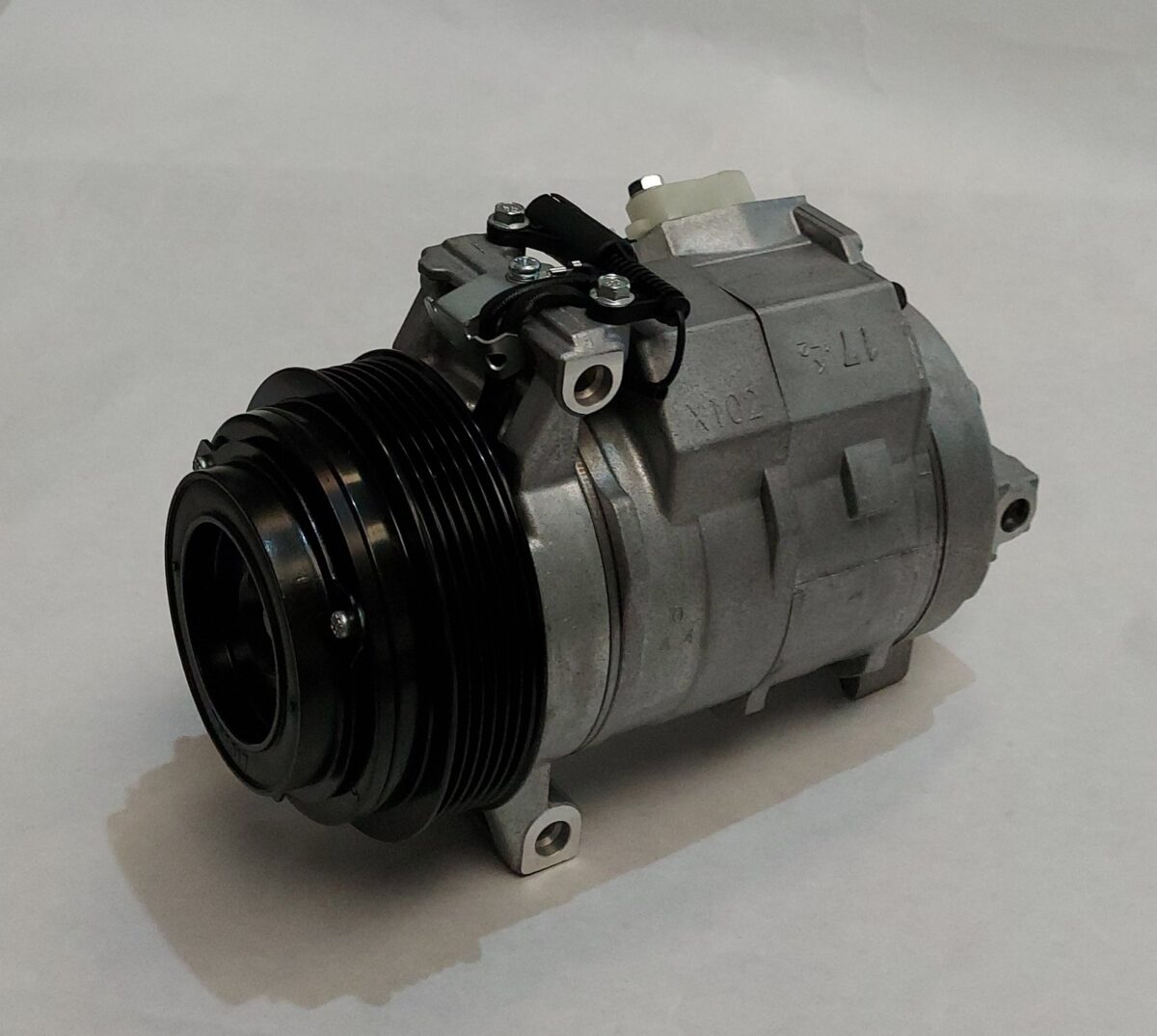 Compresor Mercedes Benz Sprinter 415/515 Trasero lado derecho - Imagen 2