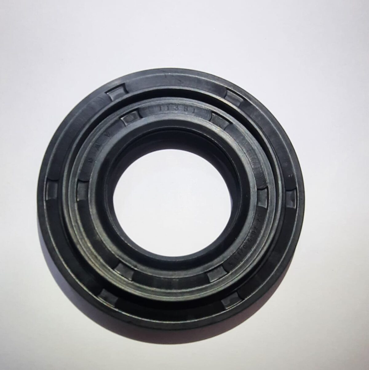 Reten LG 37 X 76 X 9.5/13.5 - Imagen 3