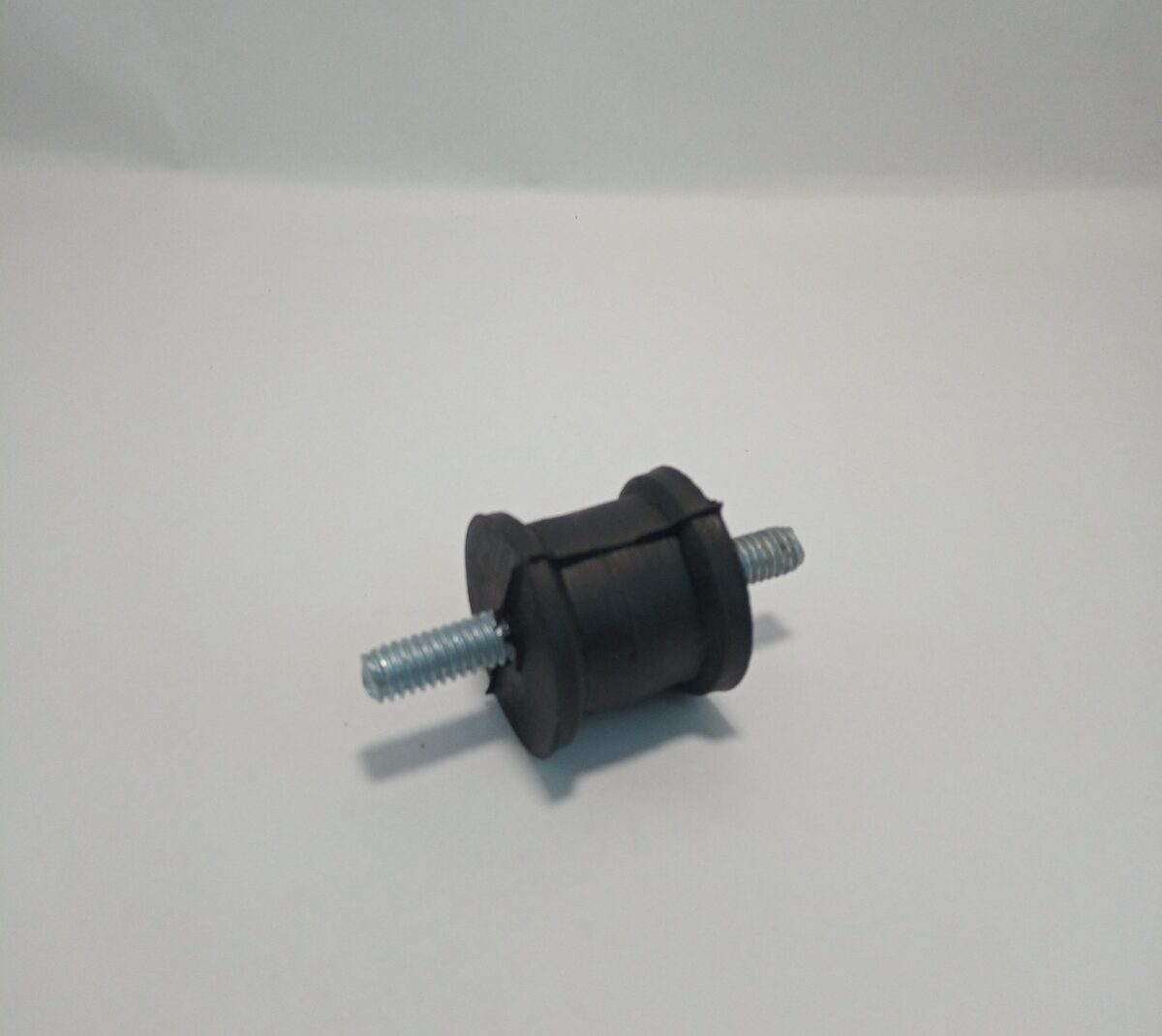 Soporte doble tornillo con Arandela y Tuerca jgo x 4 - Imagen 1