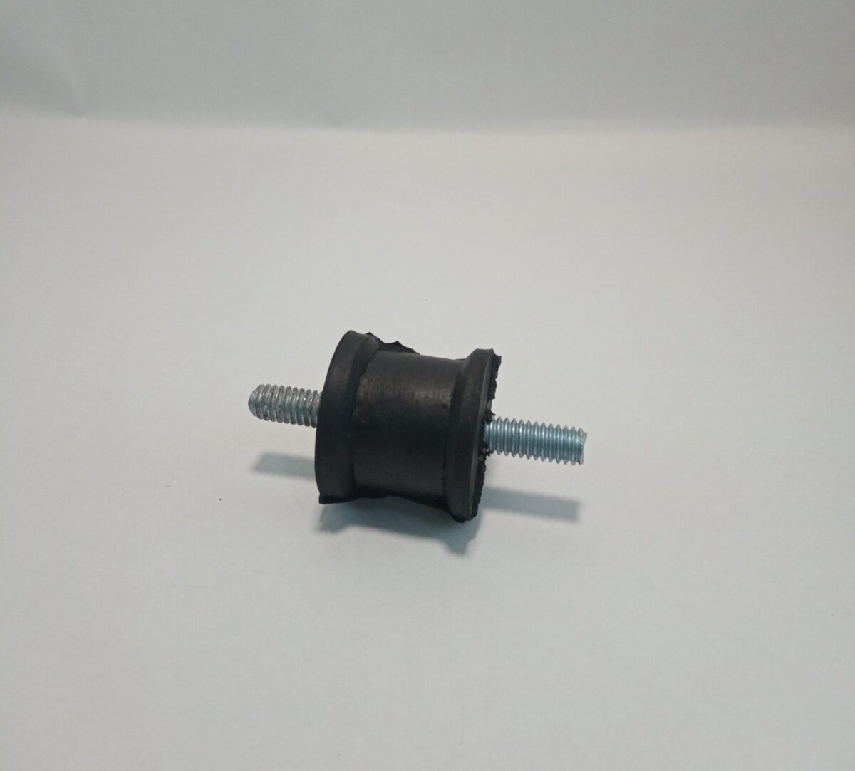 Soporte doble tornillo con Arandela y Tuerca jgo x 4 - Imagen 2