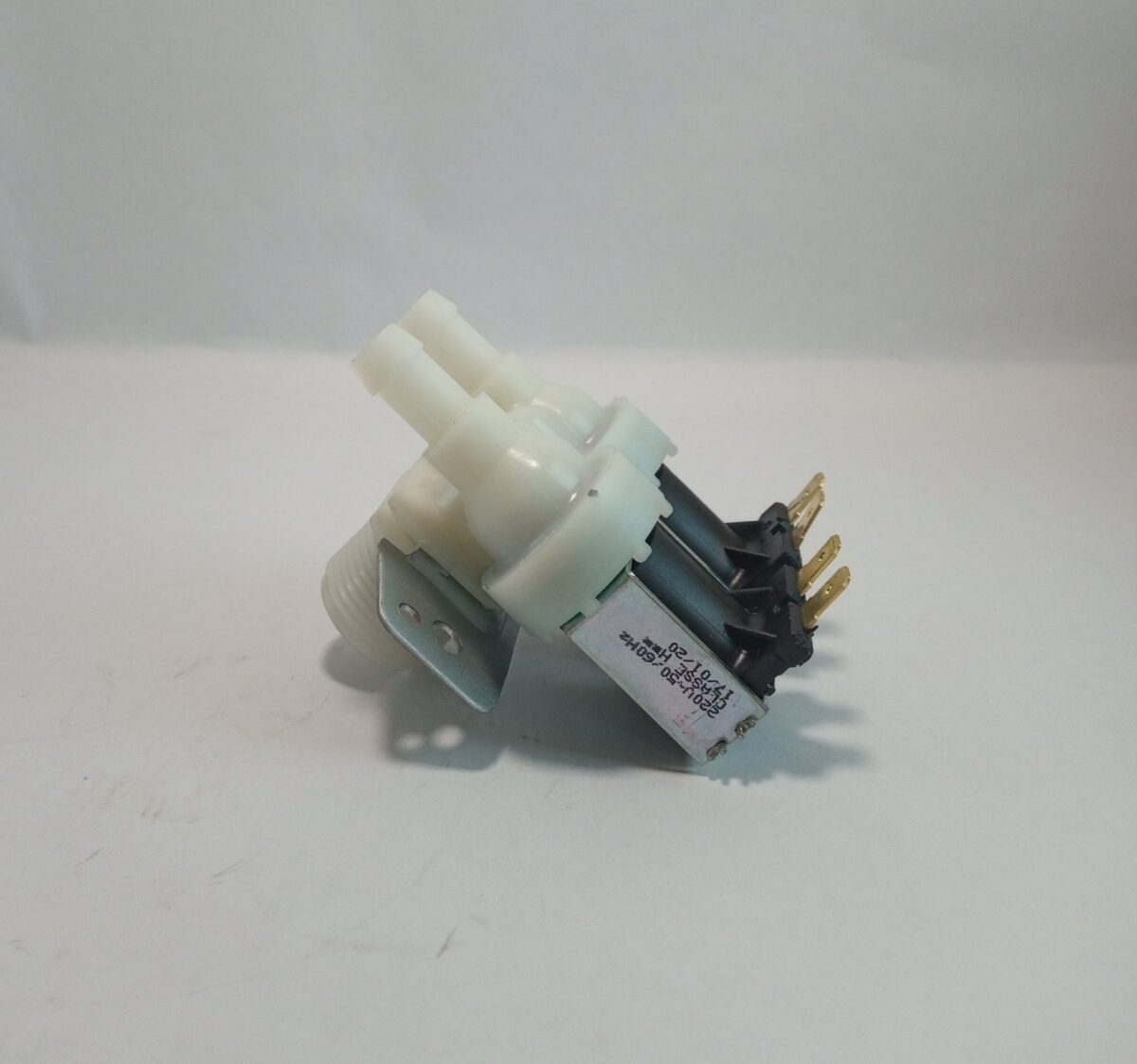 Electroválvula 2 Vías a 90° - Imagen 3