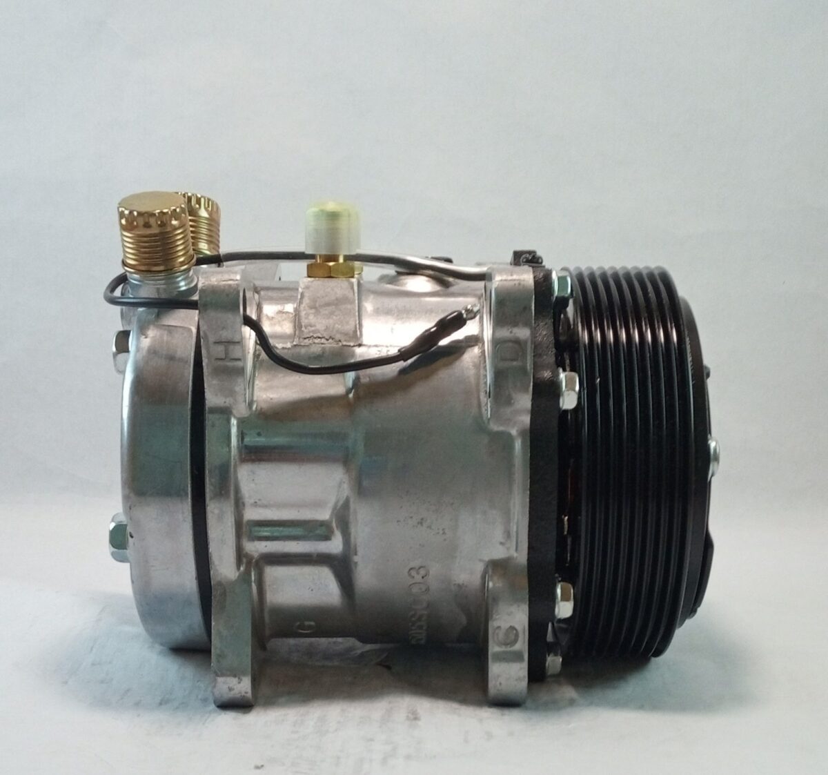 Compresor SE 505 PV V 8PK R134a 12v - Imagen 2