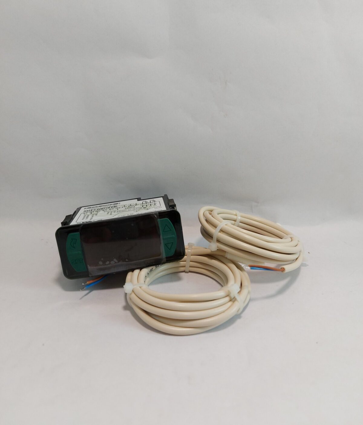 Controlador Digital Full Gauge TC900e - 2 sondas - 220V - Imagen 5